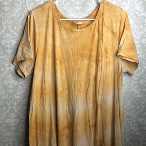 ❤️ LuLaRoe Carly Swing Dress